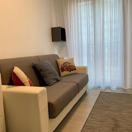 Trilocale In Zona Bocconi/Navigli Apartamento Milão Exterior foto
