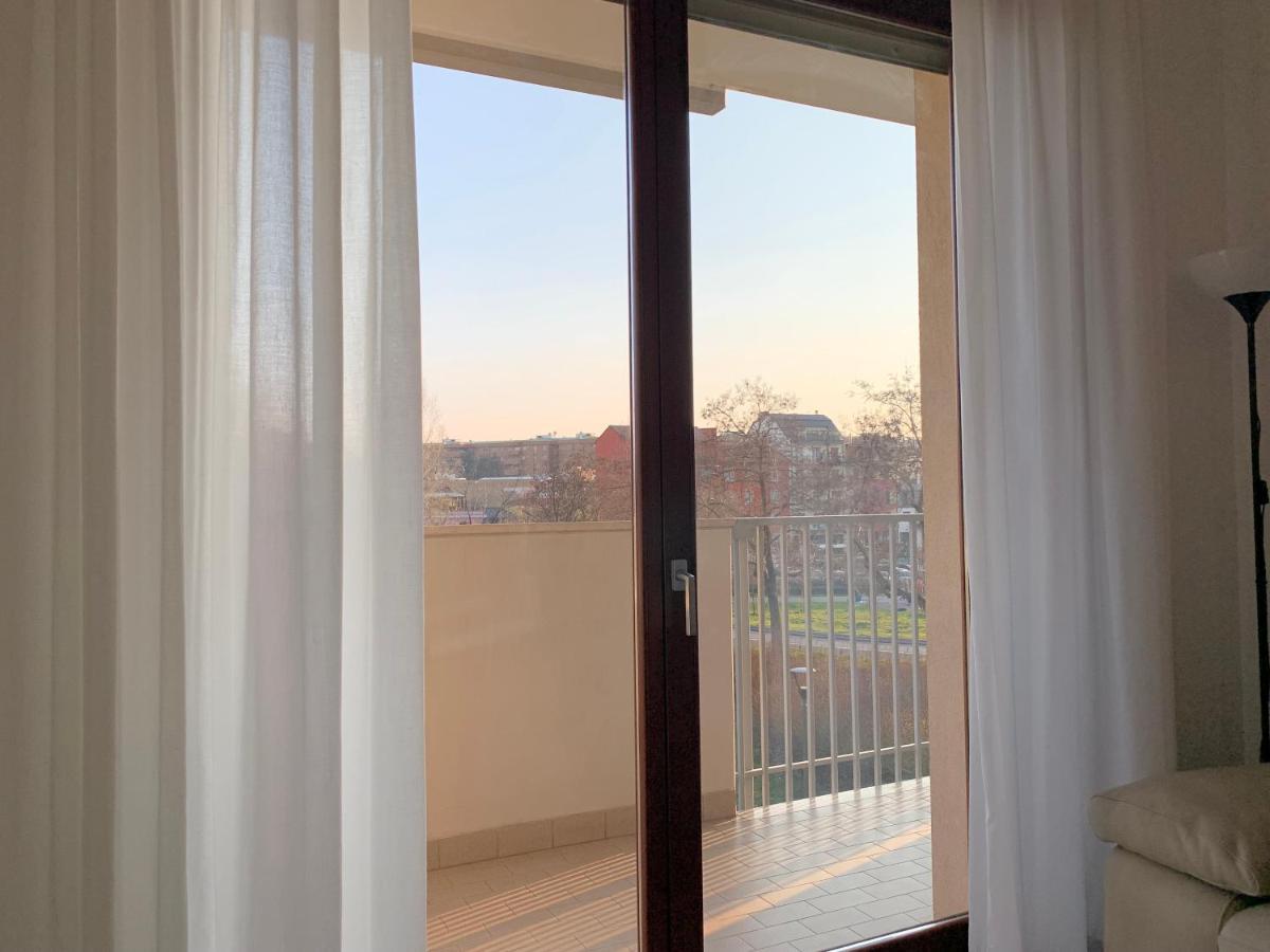 Trilocale In Zona Bocconi/Navigli Apartamento Milão Exterior foto
