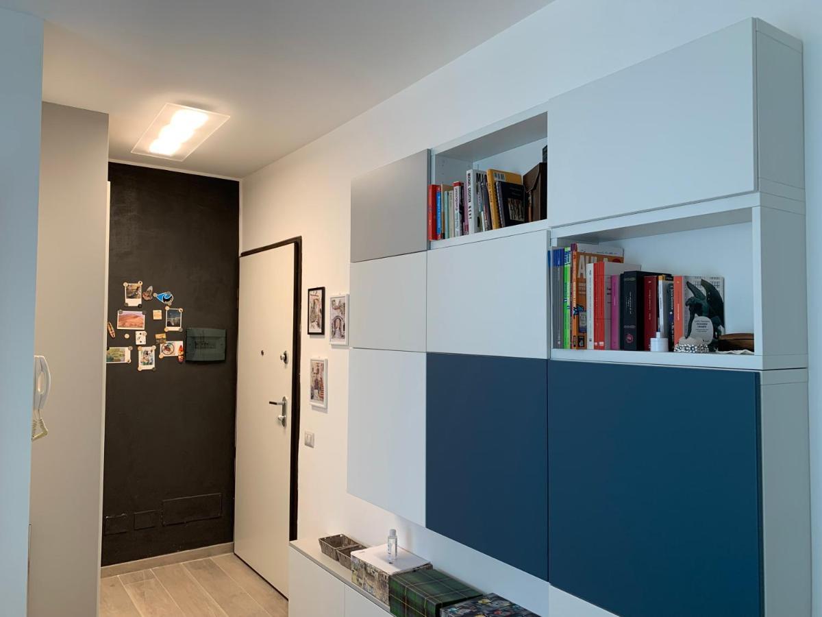 Trilocale In Zona Bocconi/Navigli Apartamento Milão Exterior foto