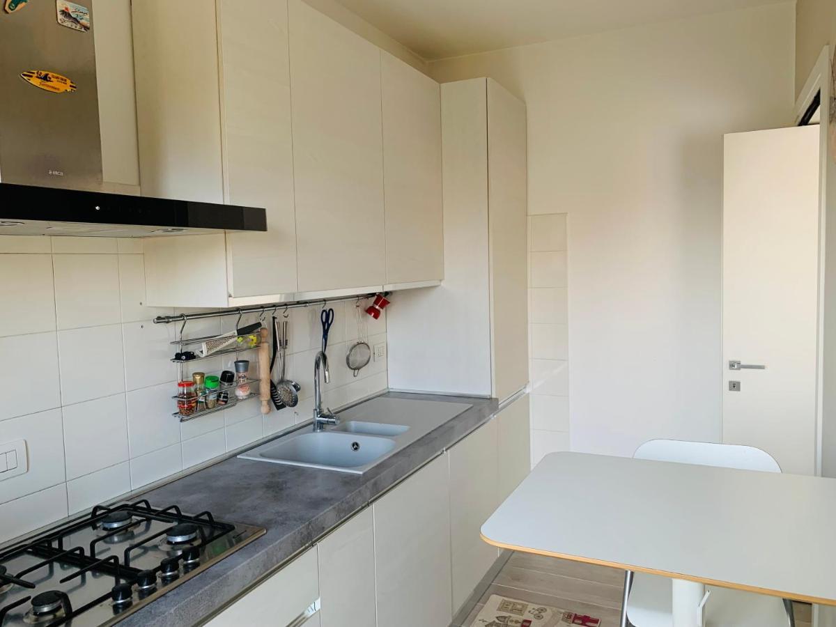 Trilocale In Zona Bocconi/Navigli Apartamento Milão Exterior foto